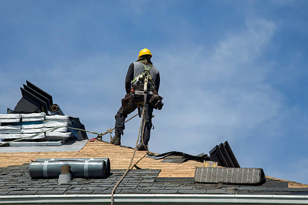 Professional Roof Replacement technician working in Lincolndale, NY